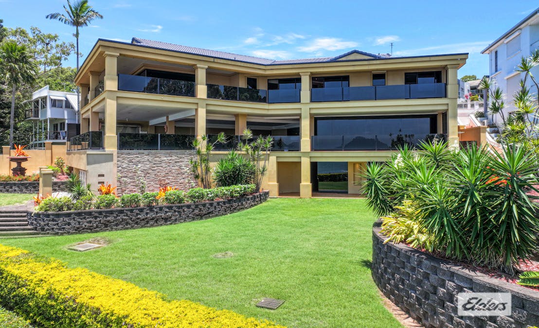 9 Rosslyn Close, Lammermoor, QLD, 4703 - Image 2