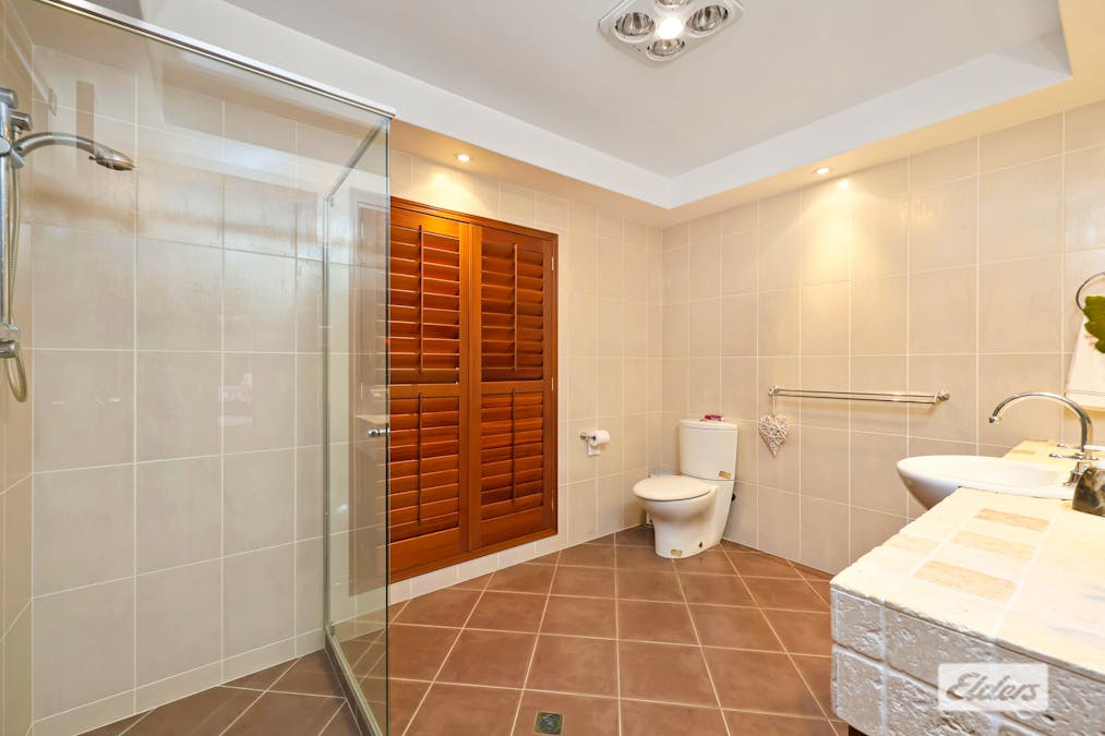 9 Rosslyn Close, Lammermoor, QLD, 4703 - Image 30