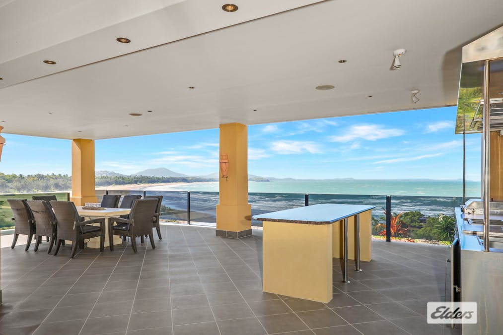 9 Rosslyn Close, Lammermoor, QLD, 4703 - Image 6