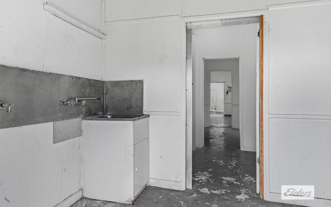 86 Glenmore Road East, Park Avenue, QLD, 4701 - Image 20