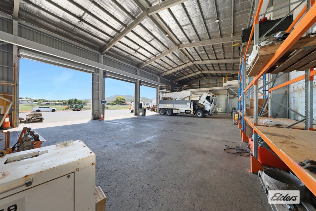 777  Yaamba Road, Parkhurst, QLD, 4702 - Image 13