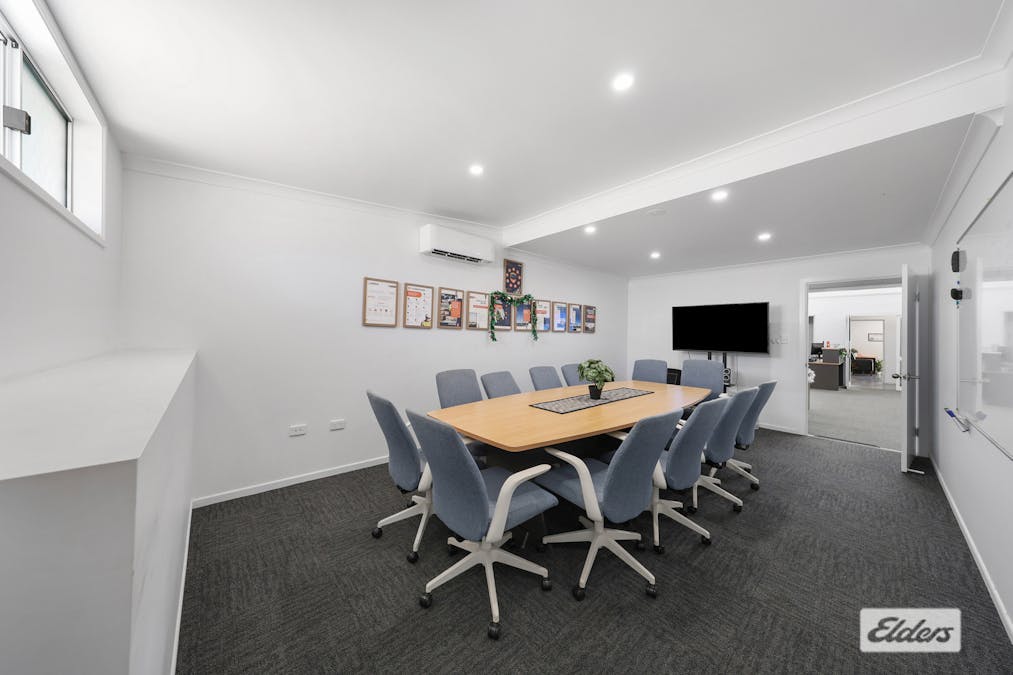 777  Yaamba Road, Parkhurst, QLD, 4702 - Image 17