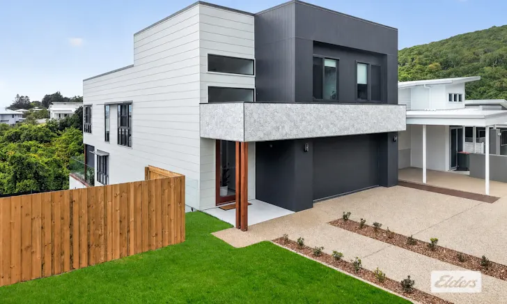 3/18 Gus Moore Street, Yeppoon, QLD, 4703 - Image 1