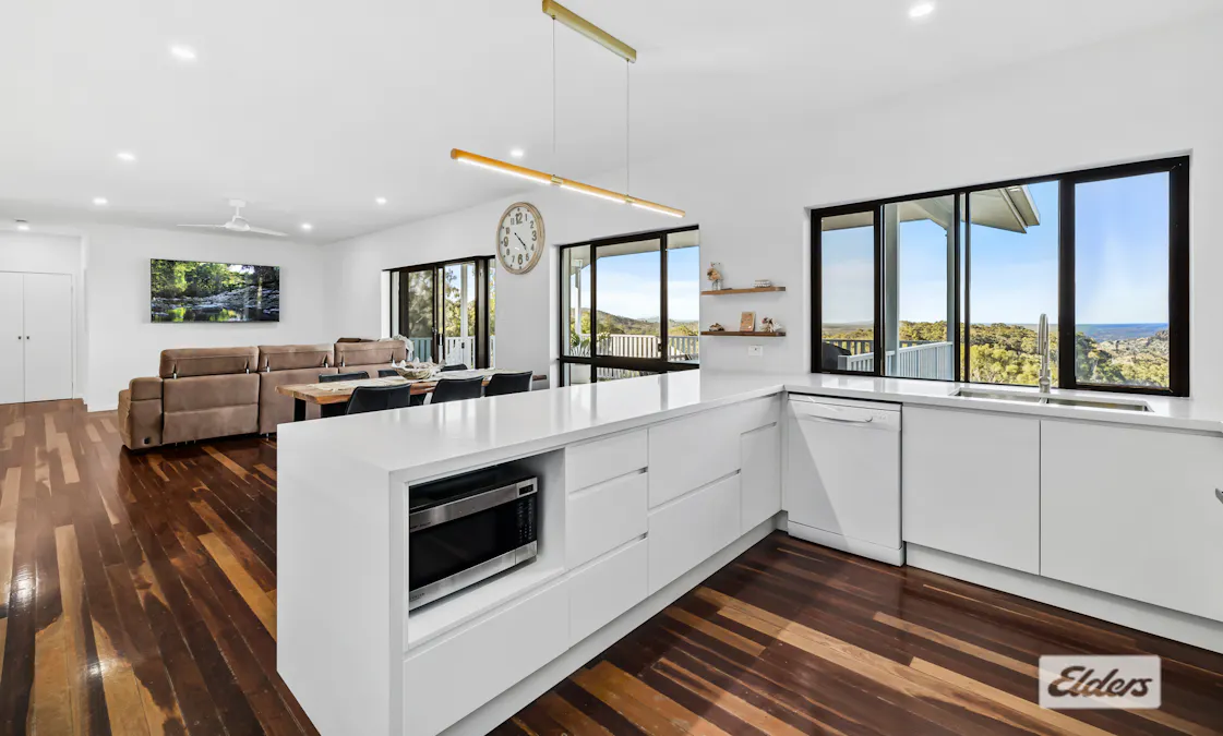 195 Howes Road, Farnborough, QLD, 4703 - Image 11