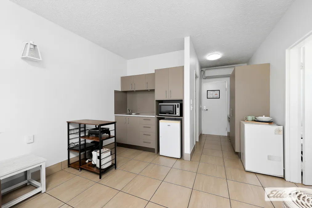 10/34 Vin E Jones Memorial Drive, Rosslyn, QLD, 4703 - Image 6