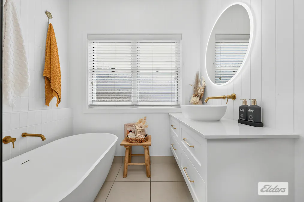 100 Bottlebrush Drive, Lammermoor, QLD, 4703 - Image 30