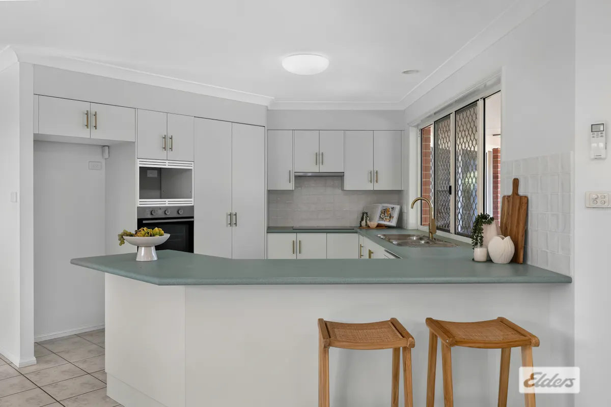 12 Yearsley Grove — photo 10 of 30