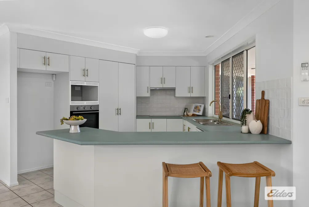 12 Yearsley Grove, Pacific Heights, QLD, 4703 - Image 10