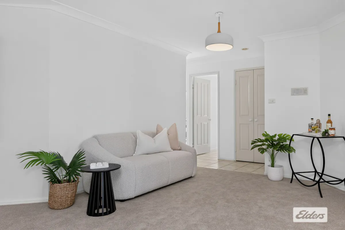 12 Yearsley Grove — photo 7 of 30