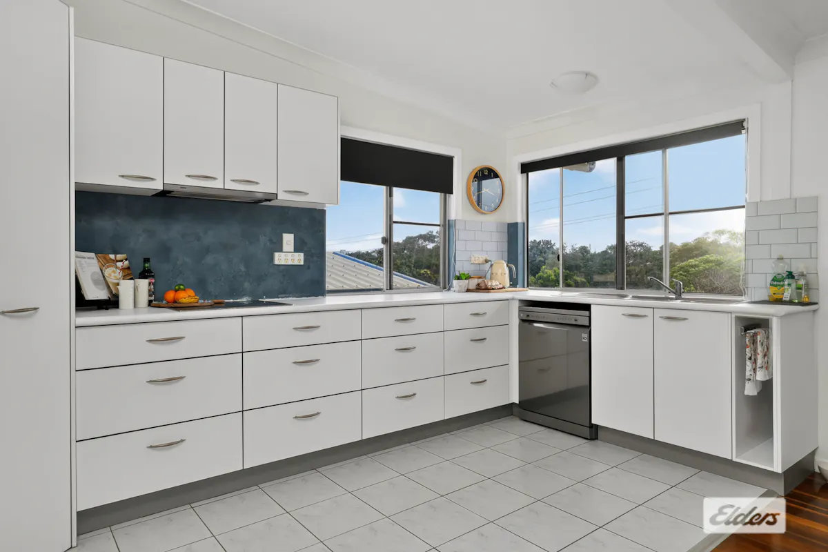 43 Hughes Street — photo 15 of 28