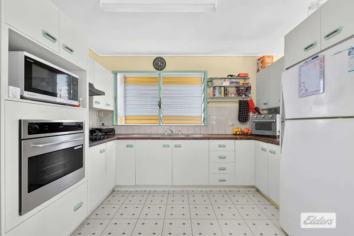 38 Pandanus Street — photo 8 of 26
