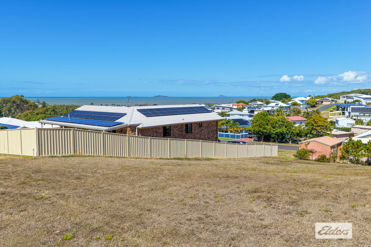 24 Livistonia Crescent — photo 10 of 12