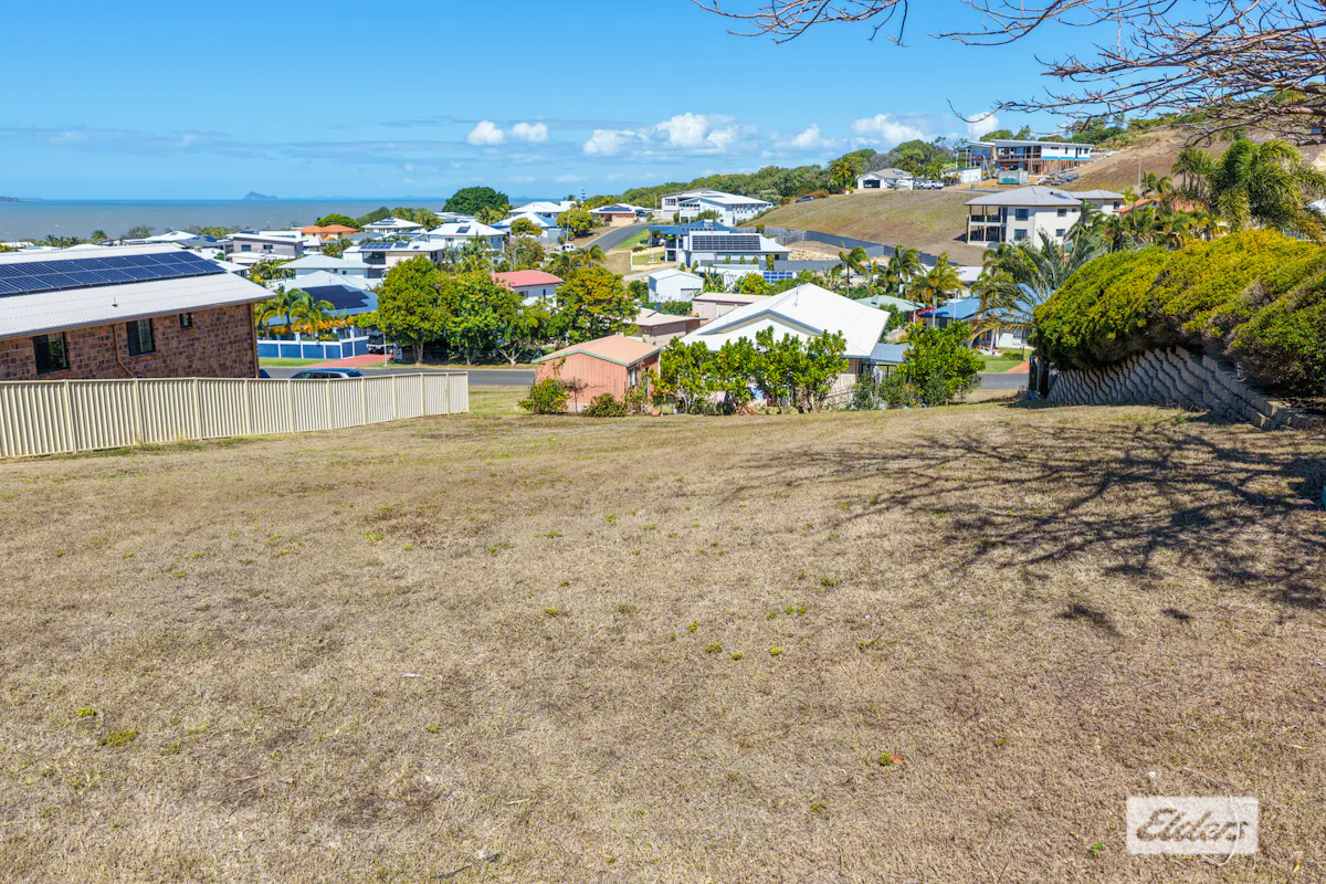 24 Livistonia Crescent — photo 12 of 12