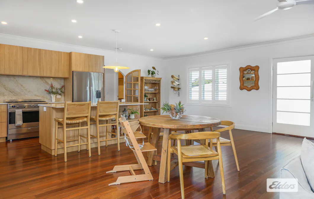 10 Kempsea Avenue, Rosslyn, QLD, 4703 - Image 8