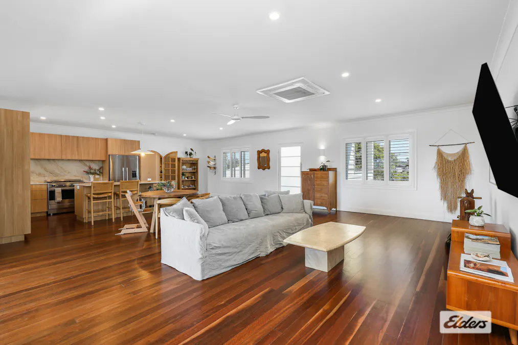 10 Kempsea Avenue, Rosslyn, QLD, 4703 - Image 7