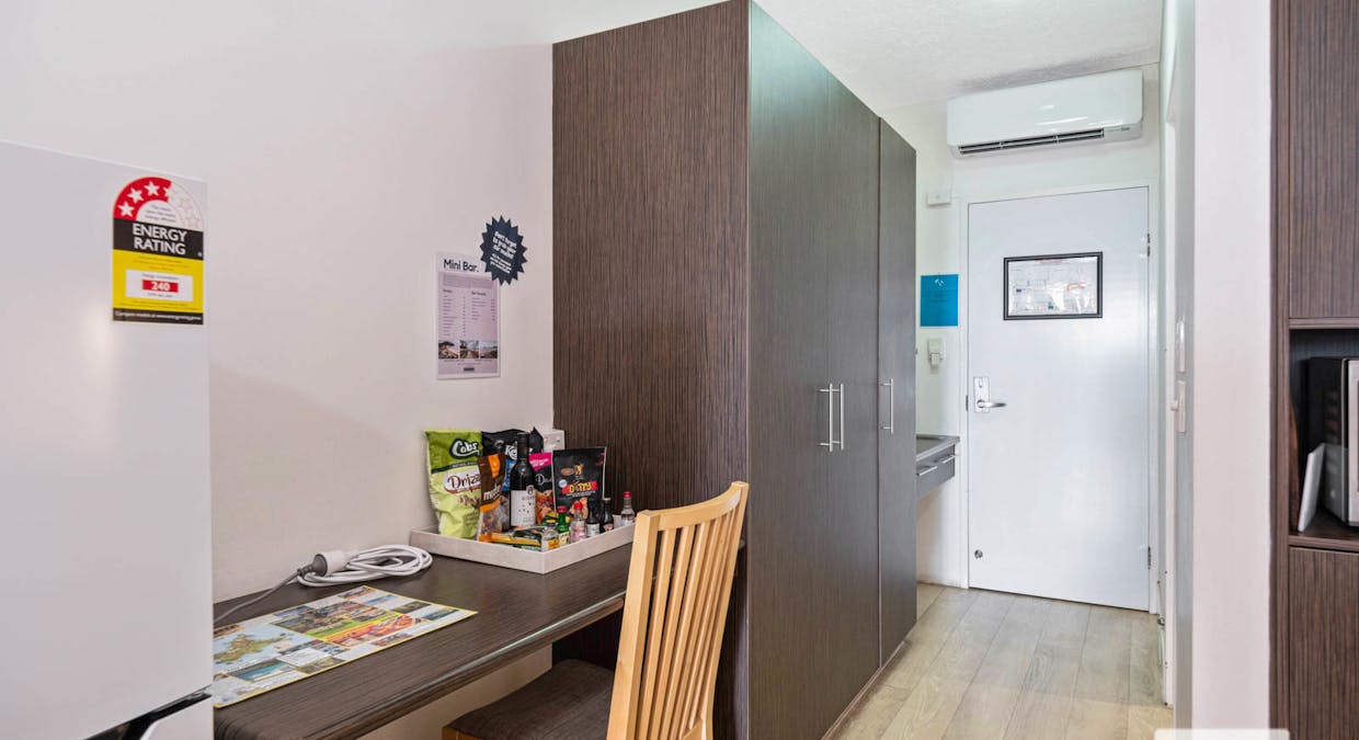 4/34-48 Vin E Jones Memorial Drive, Rosslyn, QLD, 4703 - Image 7