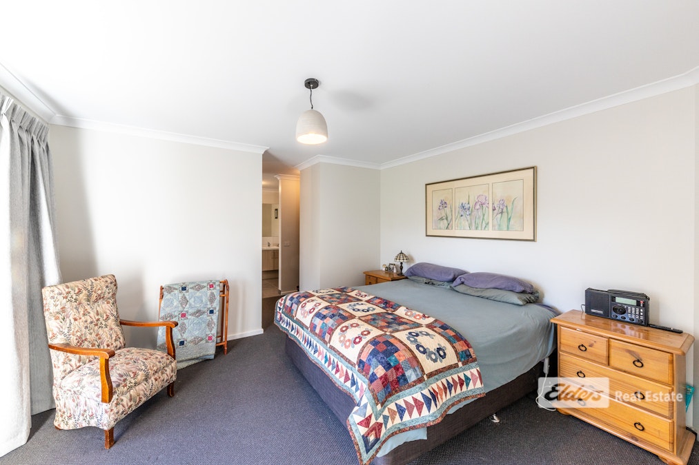 34 Cousins Court, Sarsfield, VIC, 3875 - Image 13