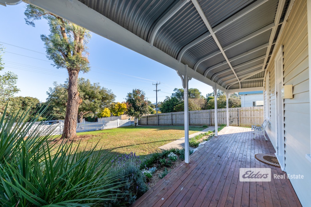 1/17  Macrae Street, East Bairnsdale, VIC, 3875 - Image 3