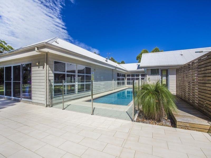 8 The Landing , Mossy Point, NSW, 2537 Sold Elders Real Estate