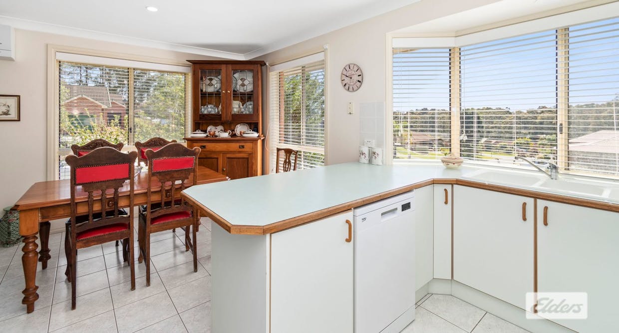 19 Wentworth Avenue, Sunshine Bay, NSW, 2536 - Image 10