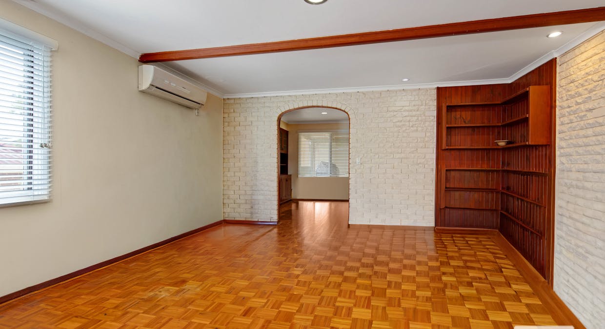 36 Surf Beach Avenue, Surf Beach, NSW, 2536 - Image 8