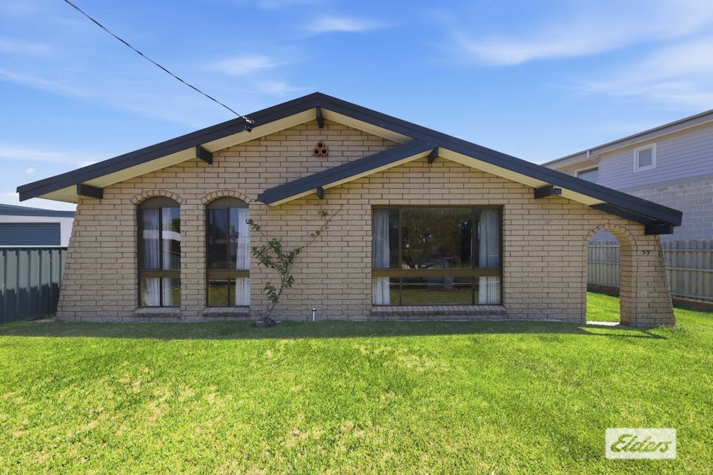 57 Ainslie Parade, Tomakin, NSW, 2537 - Image 2