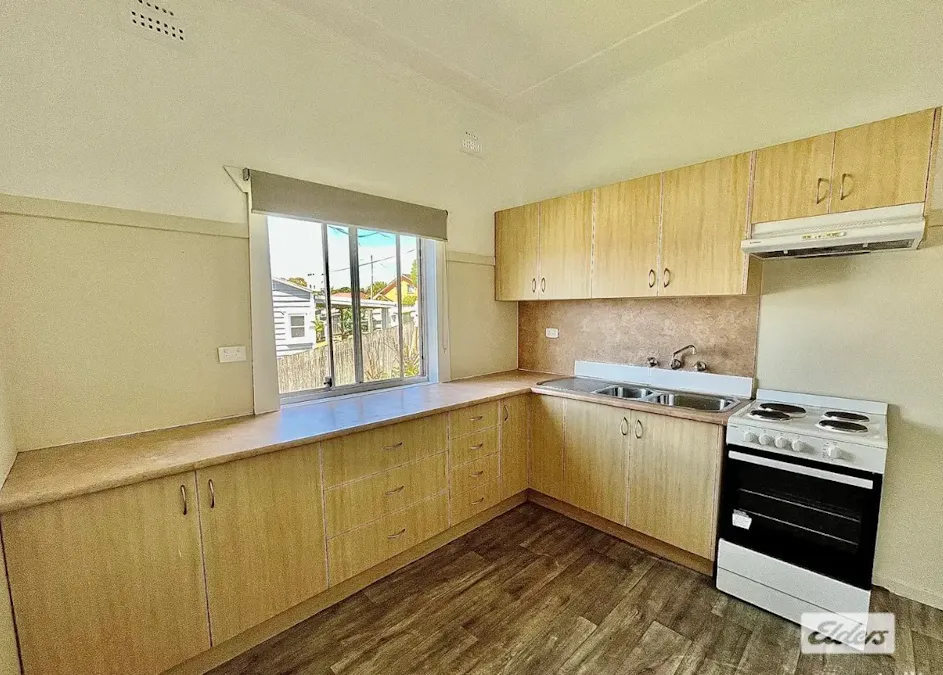 15 Bent Street, Batemans Bay, NSW, 2536 - Image 2