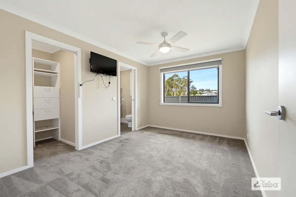 21 Freycinet Drive — photo 13 of 30