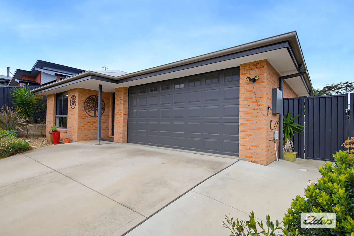 21 Freycinet Drive — photo 30 of 30