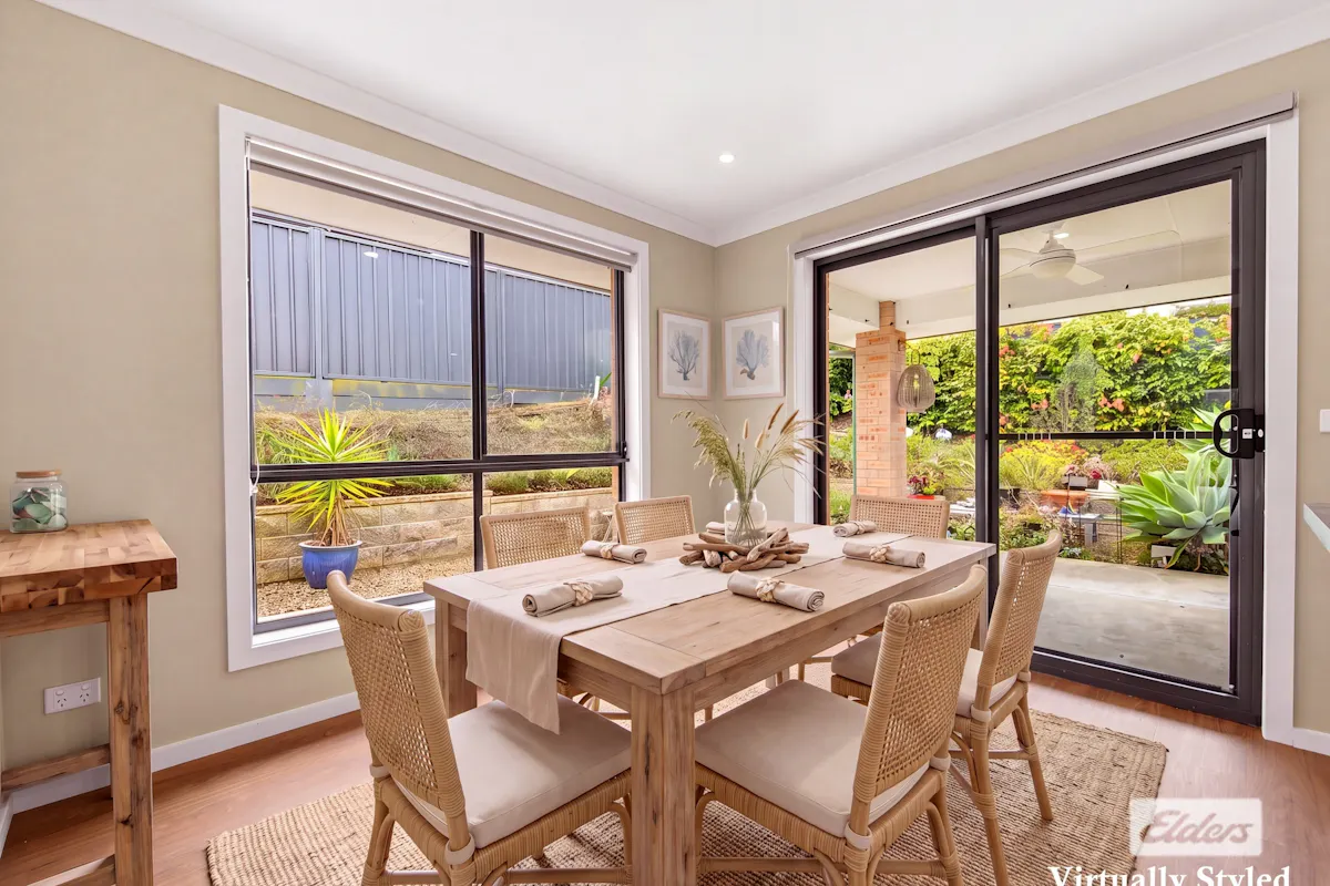 21 Freycinet Drive — photo 10 of 30
