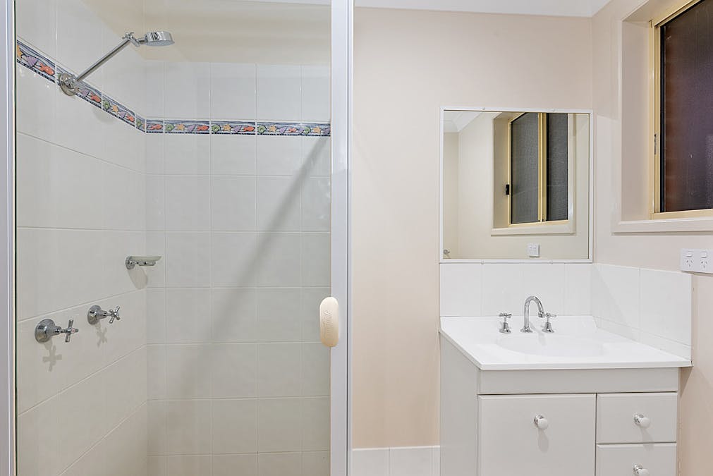 25 Murphy Circuit, Ashtonfield, NSW, 2323 - Image 10