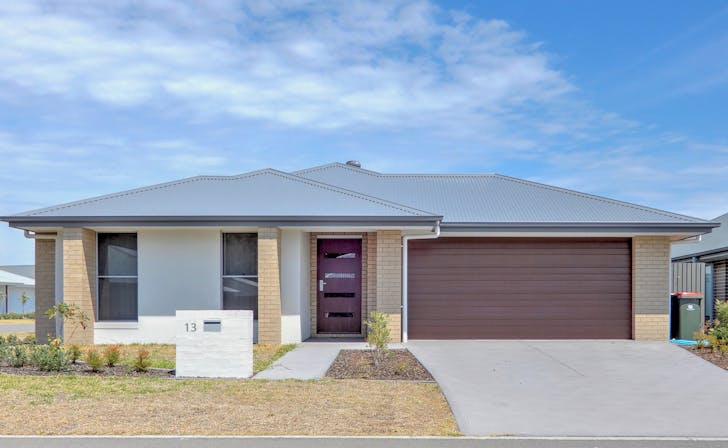 13 Apple Street, Fern Bay, NSW, 2295