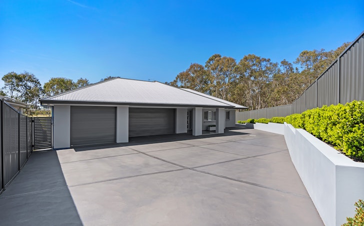11 Pearse Crescent, Bolwarra Heights, NSW, 2320 - Image 1
