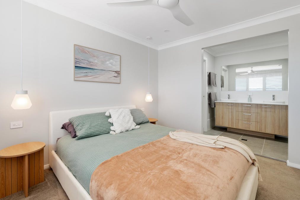 8 Odette Street, Cameron Park, NSW, 2285 - Image 8