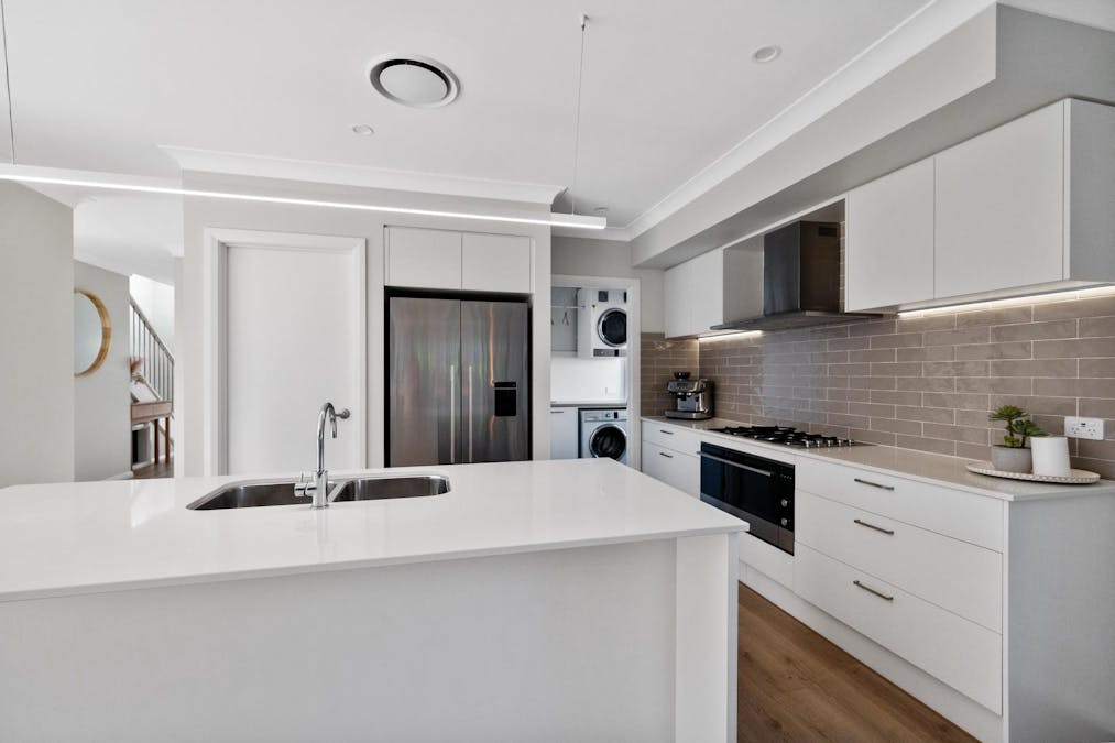 8 Odette Street, Cameron Park, NSW, 2285 - Image 6