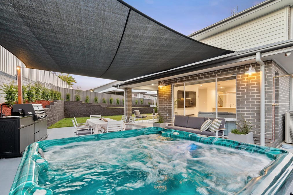 8 Odette Street, Cameron Park, NSW, 2285 - Image 17