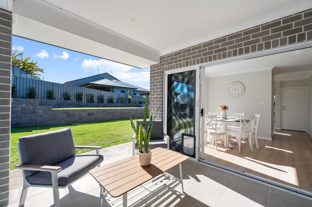 8 Odette Street, Cameron Park, NSW, 2285 - Image 16