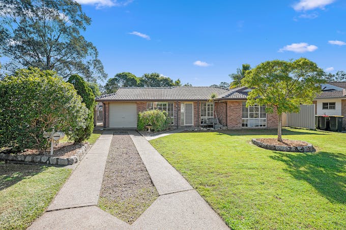 15 Bottlebrush Close, Metford, NSW, 2323 - Image 1