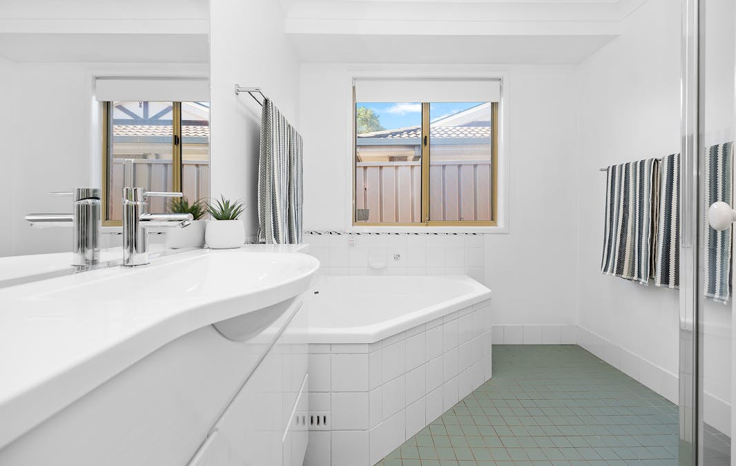 15 Bottlebrush Close, Metford, NSW, 2323 - Image 8