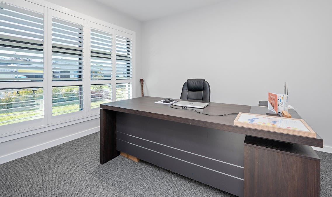 5 Romford Street, Thornton, NSW, 2322 - Image 2