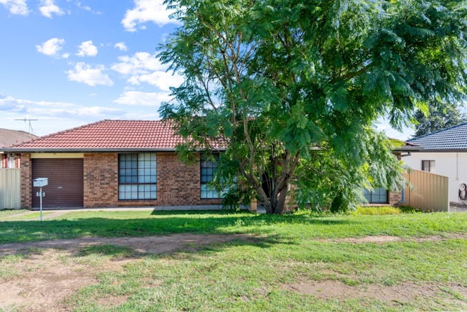 16 Fairfax Street, Rutherford, NSW, 2320 - Image 1