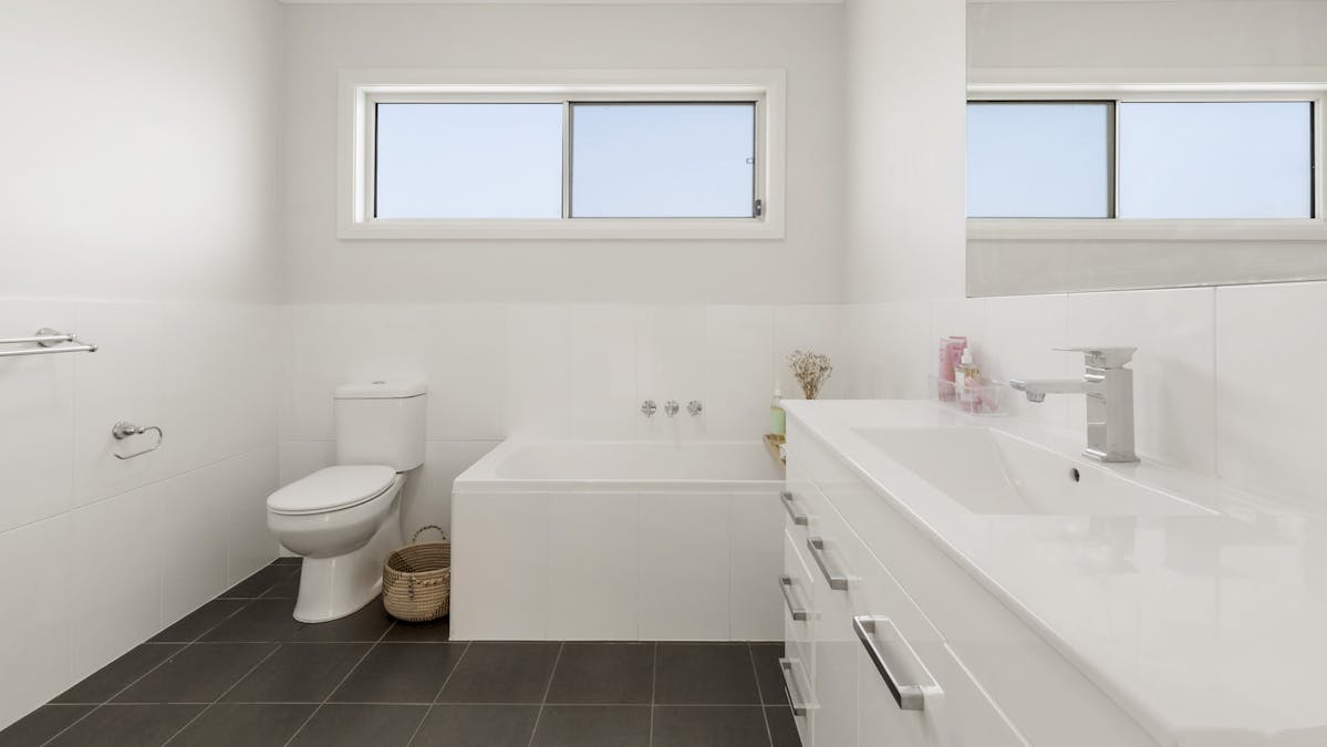 15 Orelia Close, Cameron Park, NSW, 2285 - Image 7