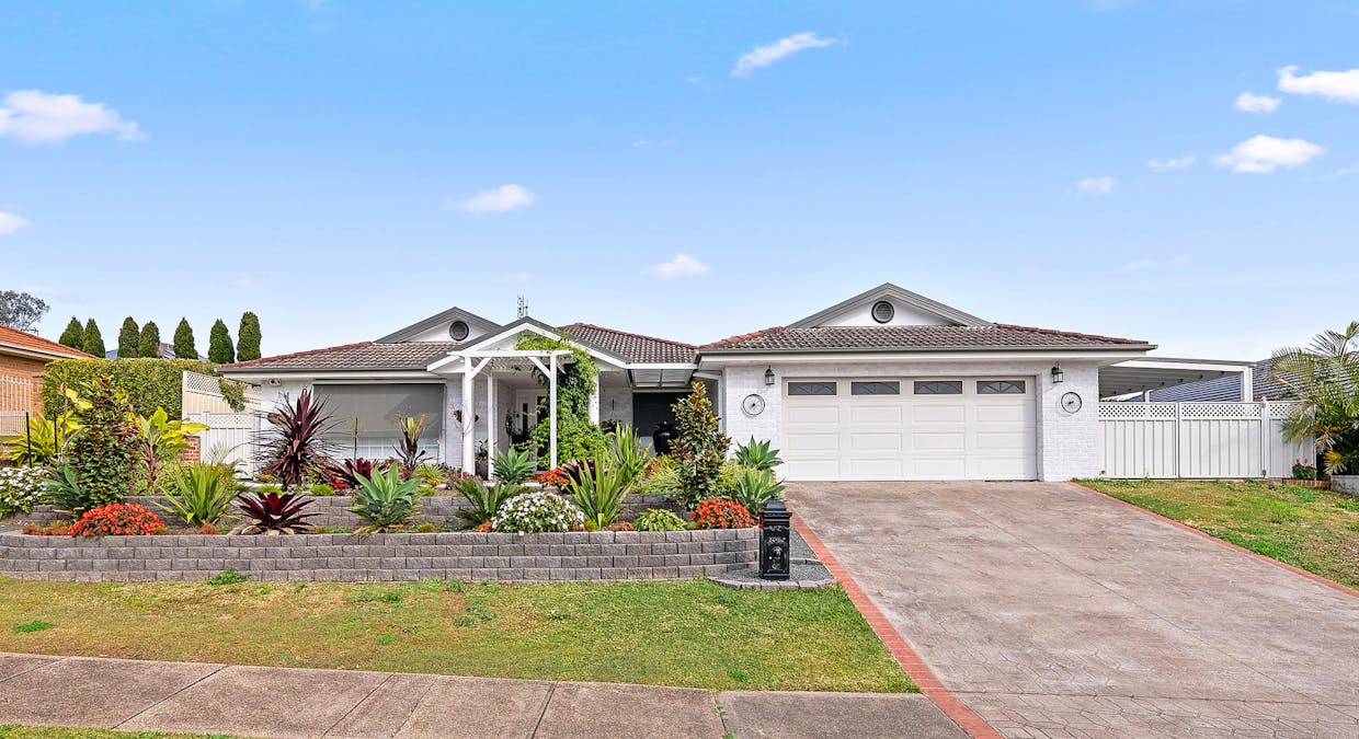 6 Peppertree Circuit, Aberglasslyn, NSW, 2320 - Image 1