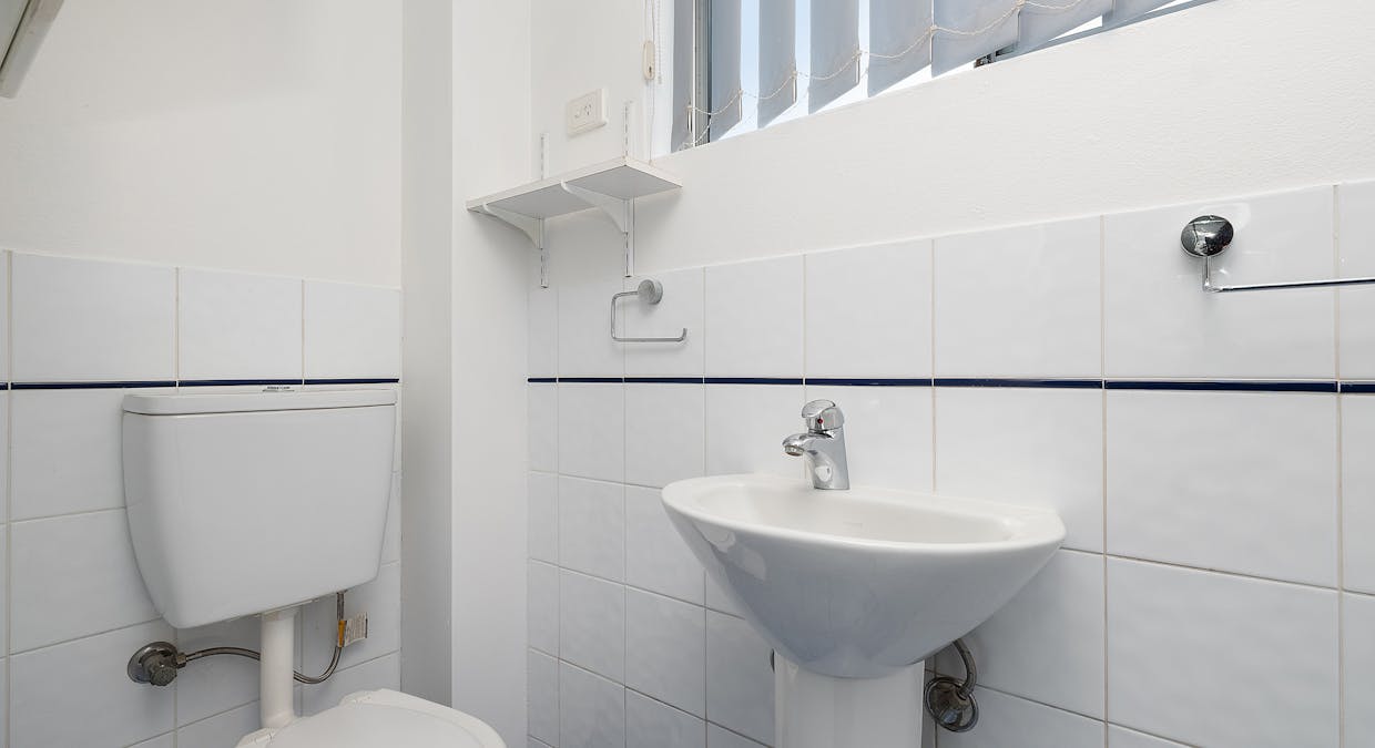 2/16 Tennyson Street, Metford, NSW, 2323 - Image 6