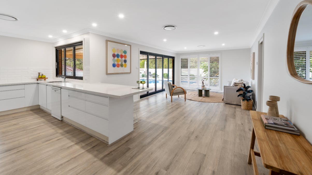24 Dalmeny Drive, Macquarie Hills, NSW, 2285 - Image 6
