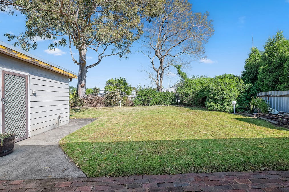 18 Charlton Street, Cessnock, NSW, 2325 - Image 15