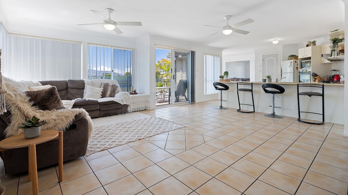 163 Somerset Drive, Thornton, NSW, 2322 - Image 5