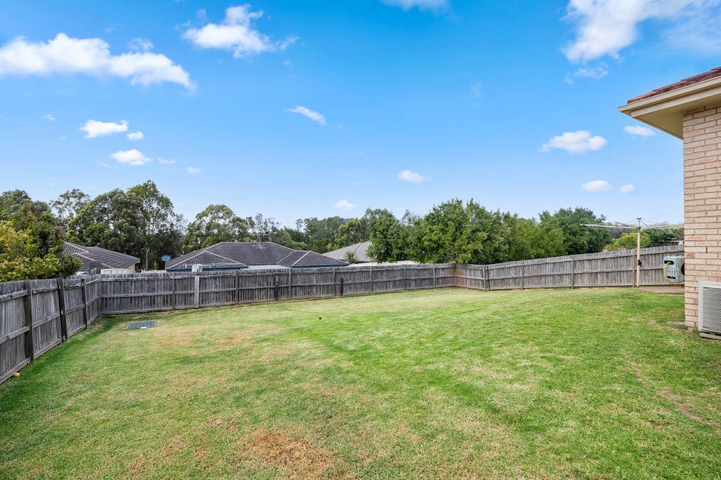 63 Birch Grove, Aberglasslyn, NSW, 2320 - Image 12