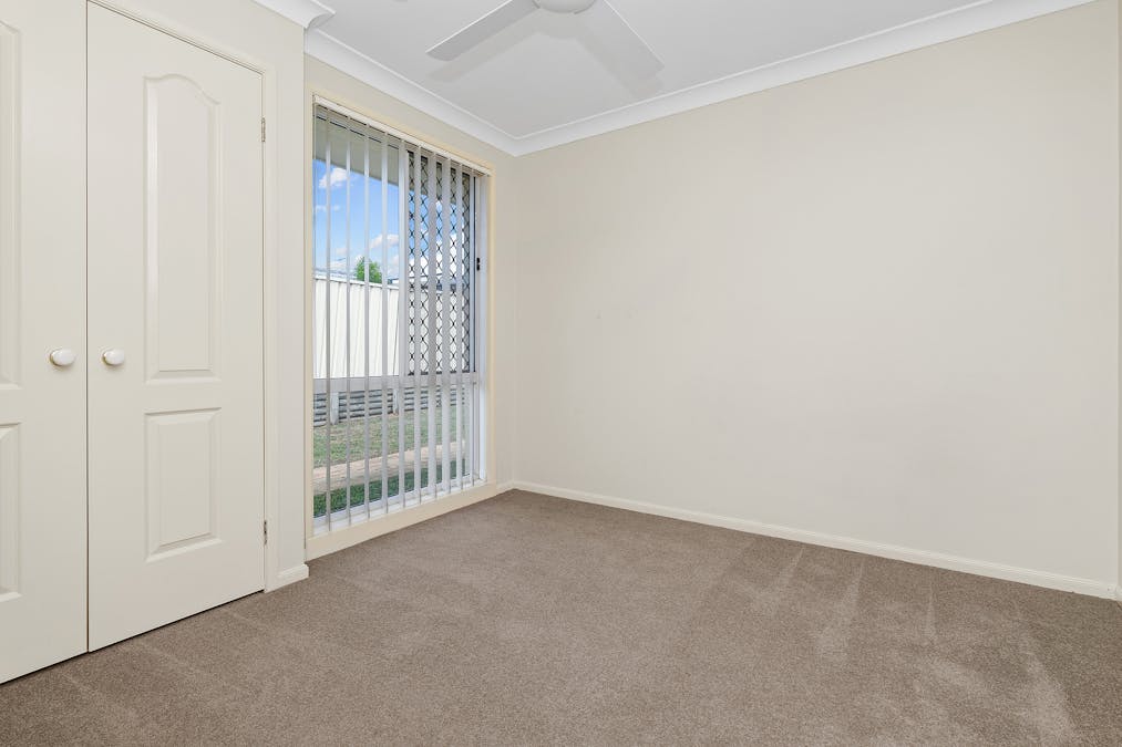 9  Macadamia Place, Thornton, NSW, 2322 - Image 11