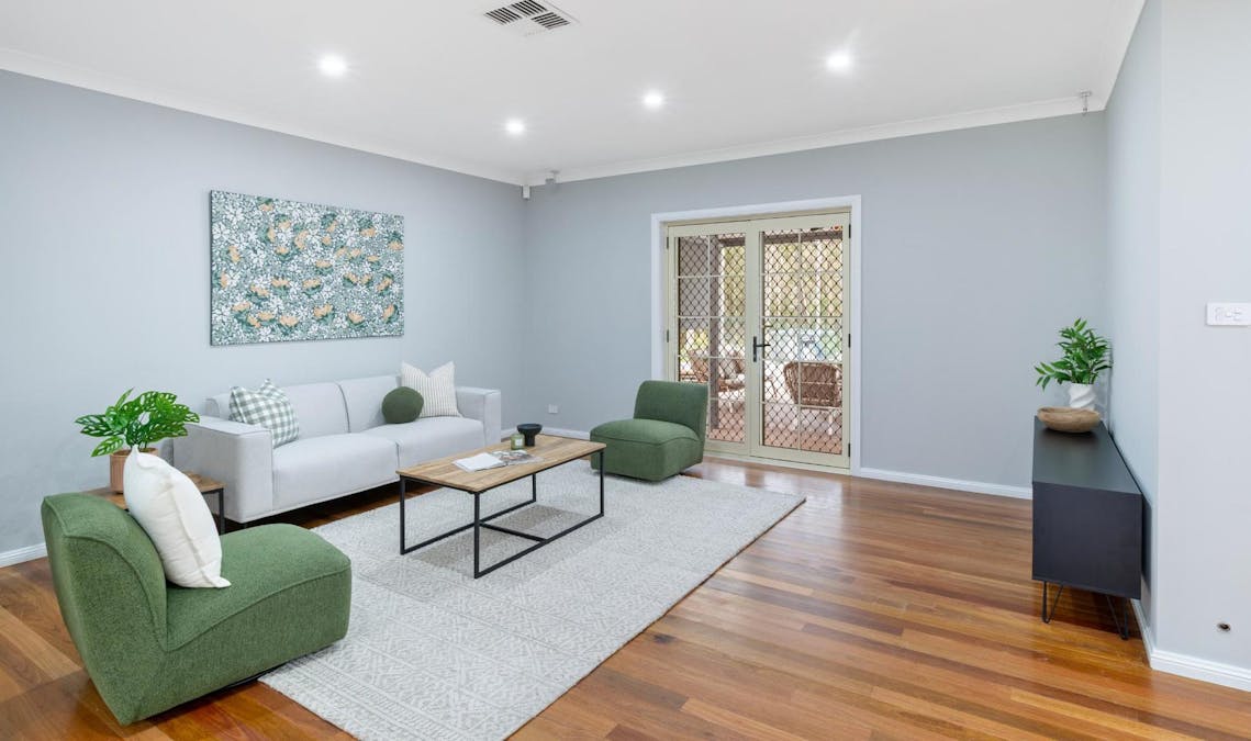 52 Barrington Grove, Thornton, NSW, 2322 - Image 6